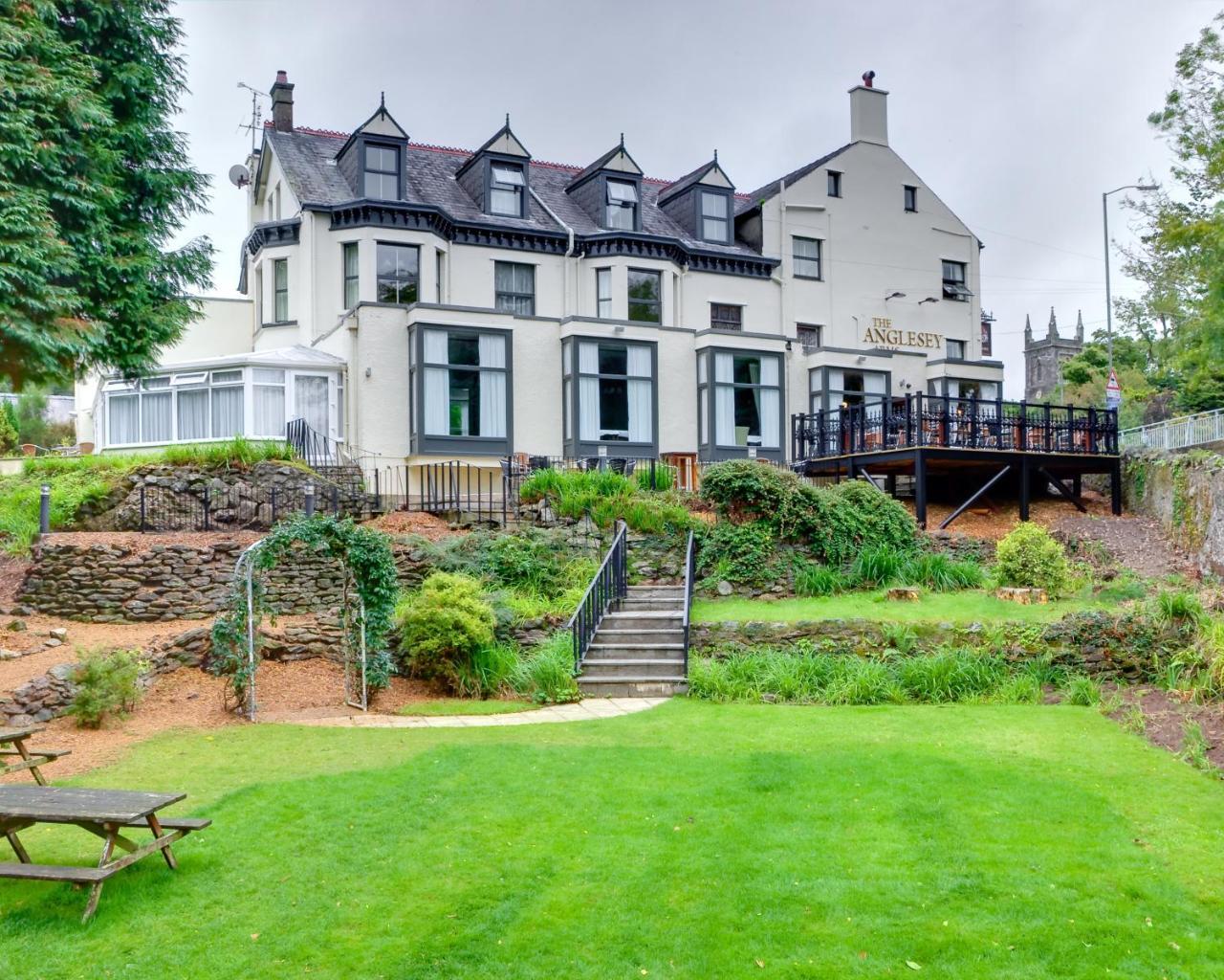Anglesey Arms Hotel Menai Bridge Exterior foto